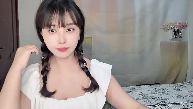 Yesqiko online show from 06/22/26, 02:14