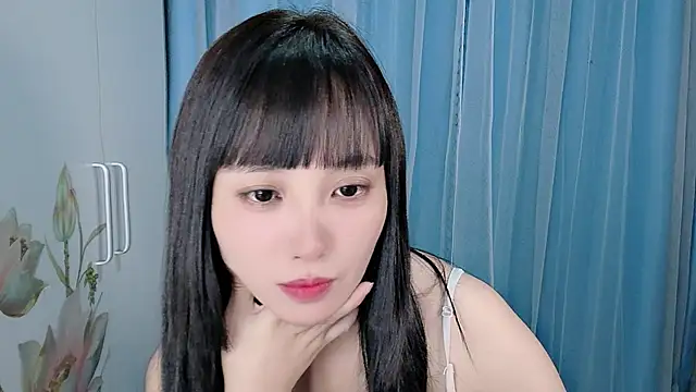 Yesqiko online show from 07/23/26, 04:49