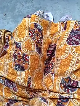 Snapshot of NEELU_VERMAA chatting on 07/02/26, 12:44 NEELU VERMAA online show from 07/02/26, 12:44