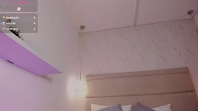 Yourliaaa online show from 07/06/26, 06:43