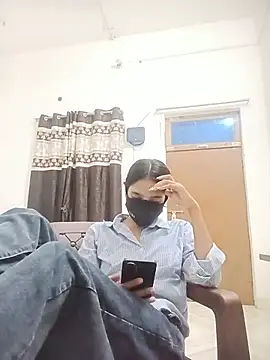 Riya cum33 online show from 07/18/26, 04:22