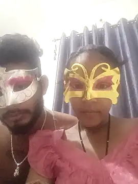 cutecouple14324 online show from 06/17/26, 04:41