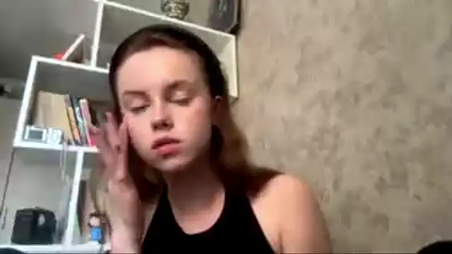 Mollybeans online show from 06/23/26, 12:14