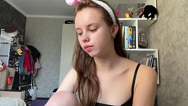 Mollybeans online show from 07/21/26, 12:51