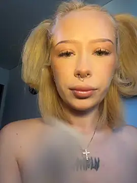 MaryChanXO online show from 07/12/26, 04:03