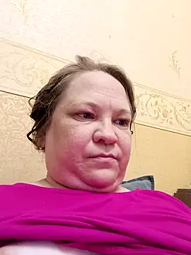-ELLILOVE- online show from 06/19/26, 06:34