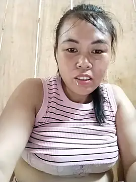 Snapshot of -Lemi- chatting on 06/29/26, 04:30 -Lemi- online show from 06/29/26, 04:30