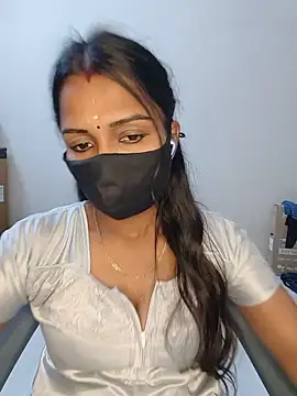 Snapshot of YALINITWO7_TAMIL chatting on 07/09/26, 05:50 YALINITWO7 TAMIL online show from 07/09/26, 05:50
