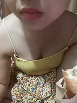 Emma-cutee online show from 07/02/26, 02:00