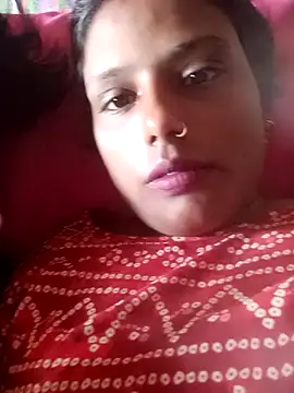 Your modelrani online show from 08/04/26, 09:23