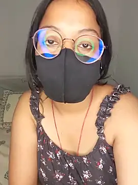 Snapshot of hottydisha chatting on 06/18/26, 09:14 hottydisha online show from 06/18/26, 09:14