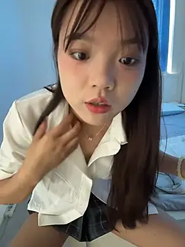 ela sisi online show from 06/19/26, 02:16