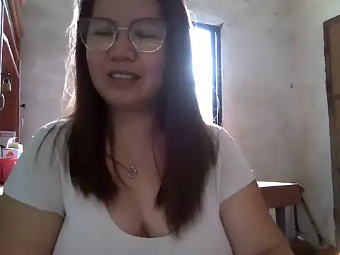 Minimahal online show from 06/16/26, 03:53