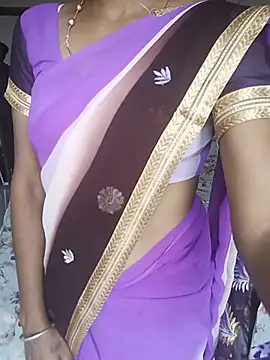 Tamilwifemeera786 online show from 06/15/26, 08:38