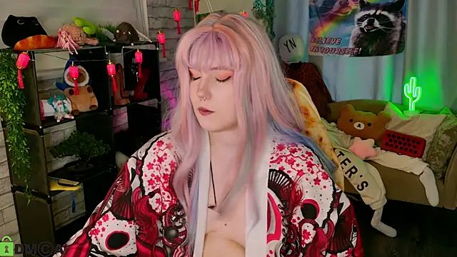 Candy-yeah online show from 07/17/26, 01:23