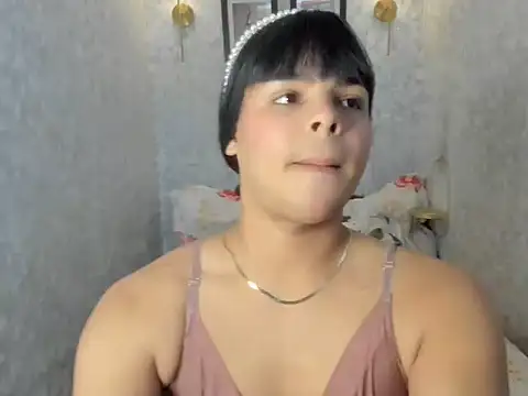 emily rosue  online show from 07/09/26, 04:27