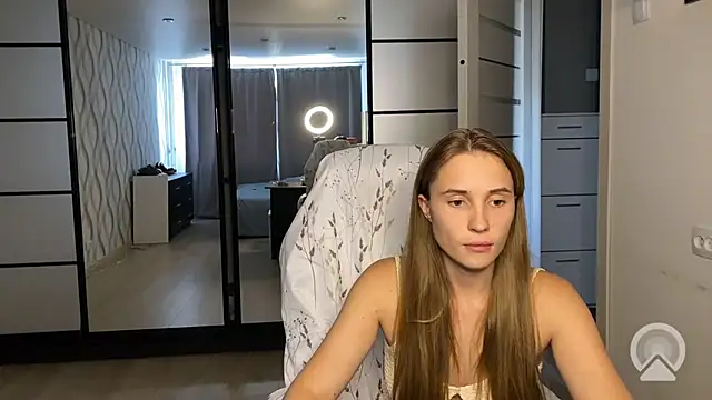 Miss Luna meow online show from 07/31/26, 02:49
