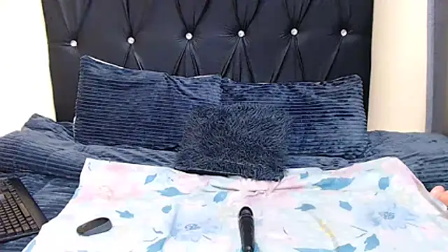 Lilbaby lee22 online show from 07/21/26, 02:30