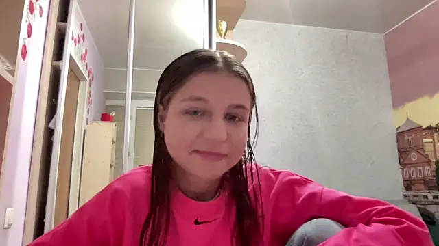 HwaTrippel online show from 07/12/26, 05:15