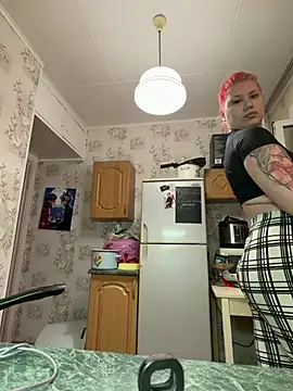 FoxyLia online show from 06/16/26, 07:49
