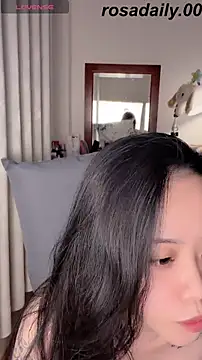 Rosane00 online show from 06/17/26, 03:02