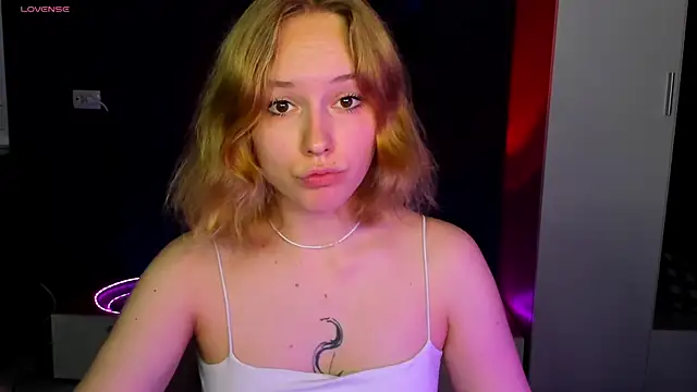 rikkitikkitavik online show from 07/15/26, 02:44