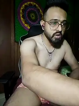 Snapshot of freakkydessi chatting on 06/25/26, 06:56 freakkydessi online show from 06/25/26, 06:56