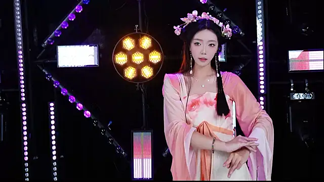 Alice-520 online show from 07/09/26, 11:14