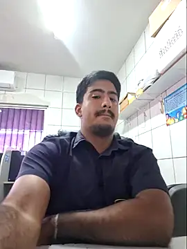 Snapshot of vitinshow chatting on 07/11/26, 03:37 vitinshow online show from 07/11/26, 03:37