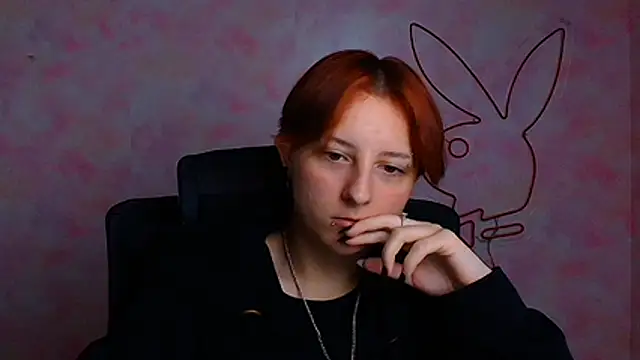 Dilara Kiss  online show from 06/18/26, 09:25