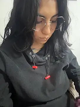 Velvet Mysstic online show from 07/10/26, 08:00