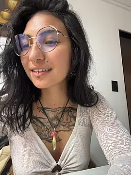 Velvet Mysstic online show from 07/15/26, 06:35