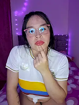 Snapshot of Cindy_kathe chatting on 07/04/26, 05:02 Cindy kathe online show from 07/04/26, 05:02