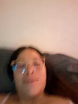 Snapshot of Cindy_kathe chatting on 07/27/26, 03:52 Cindy kathe online show from 07/27/26, 03:52