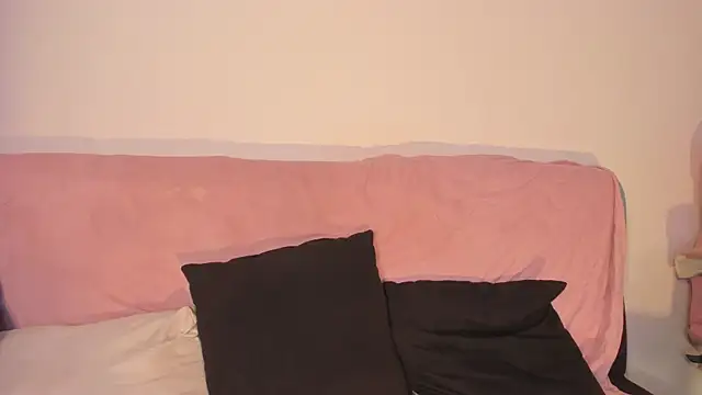 EmilyCutte online show from 08/01/26, 03:22
