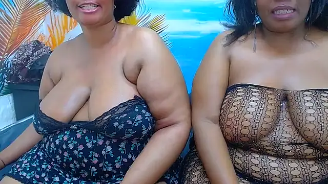 CURVYELEGANCExxx online show from 07/18/26, 01:26