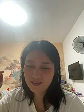 Snapshot of suyabb chatting on 06/26/26, 11:14 suyabb online show from 06/26/26, 11:14