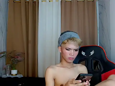 forthydoll online show from 07/01/26, 02:57
