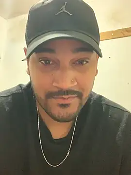 wandinho13 online show from 06/17/26, 01:23