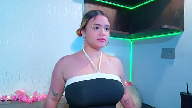 Lissa monroe online show from 06/27/26, 03:28