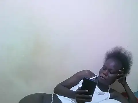 Snapshot of bianca_love2 chatting on 07/02/26, 04:40 bianca love2 online show from 07/02/26, 04:40