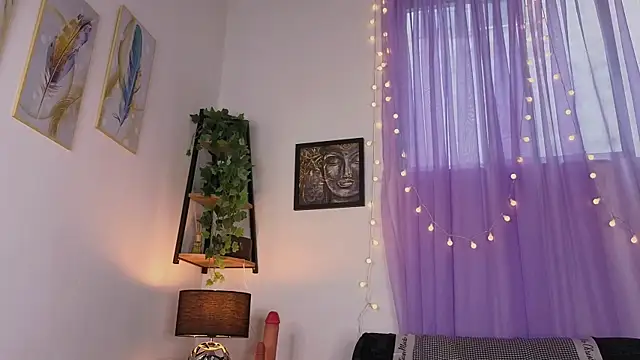 kyliesweet26 online show from 07/06/26, 08:33