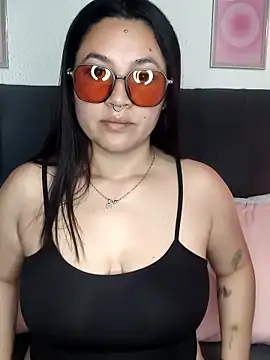 samm curvy online show from 06/28/26, 10:38