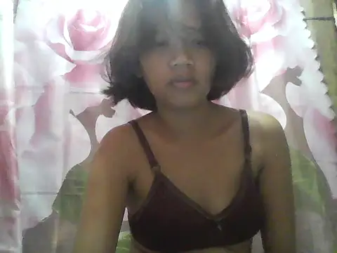 Snapshot of SexyJanePinay chatting on 07/23/26, 01:58 SexyJanePinay online show from 07/23/26, 01:58