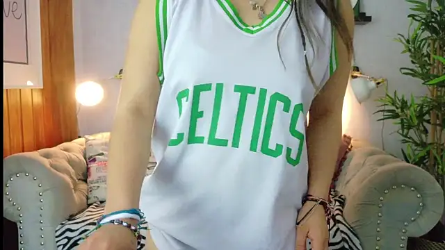 Katalyna lee online show from 07/21/26, 12:18