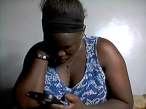 Snapshot of babrah2 chatting on 06/25/26, 08:35 babrah2 online show from 06/25/26, 08:35