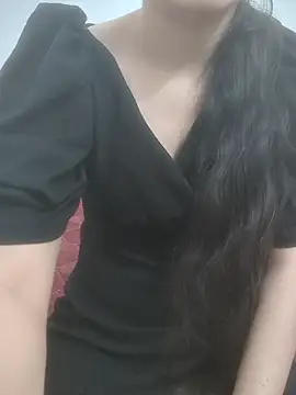 Snapshot of sushmita0 chatting on 06/27/26, 01:39 sushmita0 online show from 06/27/26, 01:39