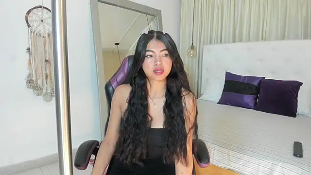 Sophi Lee   online show from 06/20/26, 12:52