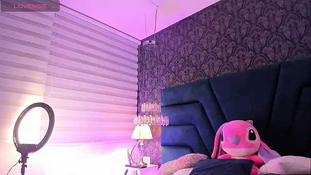SteisyRoss online show from 08/04/26, 12:03