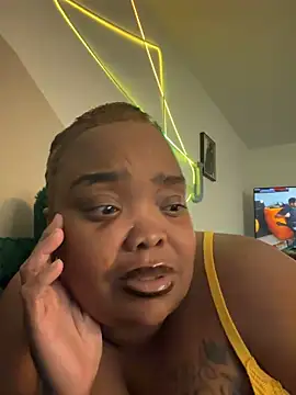 Caramelcreamer online show from 06/19/26, 12:37
